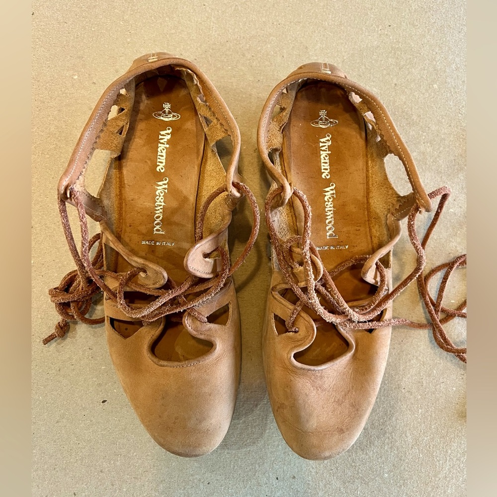 Vivienne Westwood tan leather cut-out lace up sandals - Picture 5 of 8